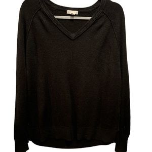 14th & Union Black V-Neck Women’s Sweater